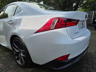 2016 Lexus IS