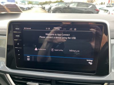 2023 Volkswagen T-Roc