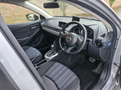 2016 Mazda Demio