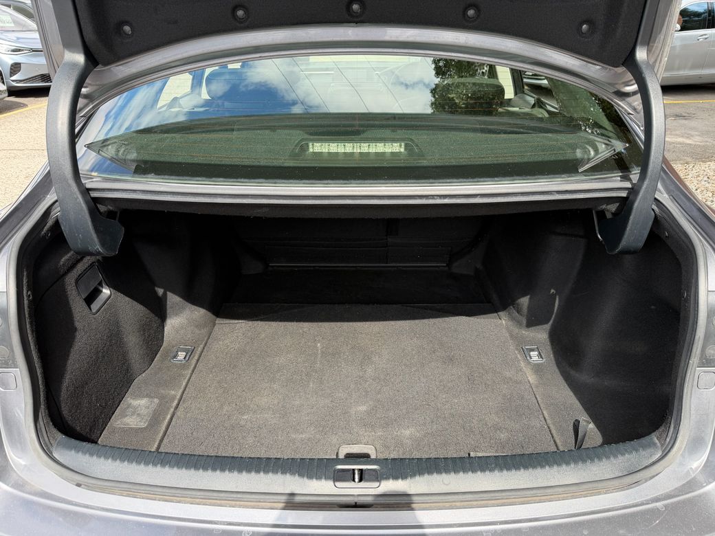 2016 Lexus IS