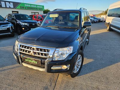 2016 Mitsubishi Shogun