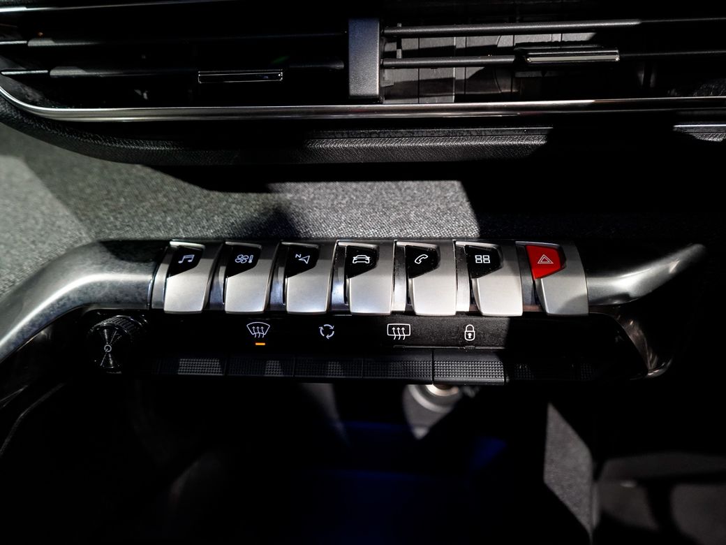 2023 Peugeot 3008