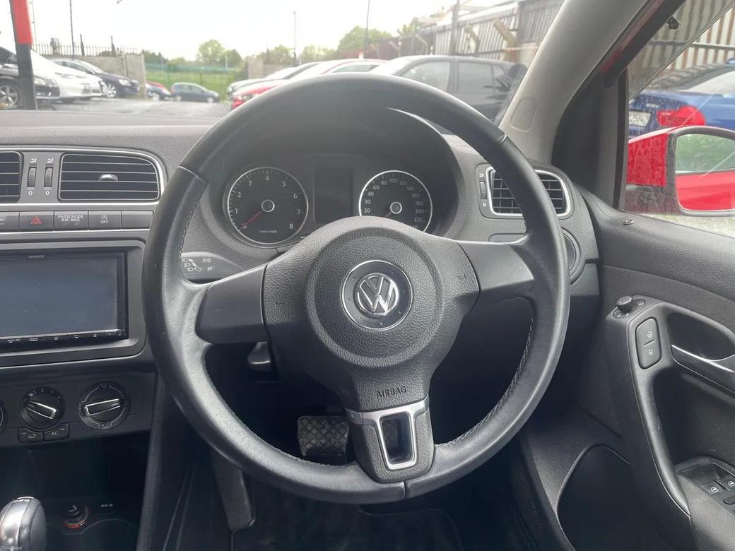2014 Volkswagen Polo