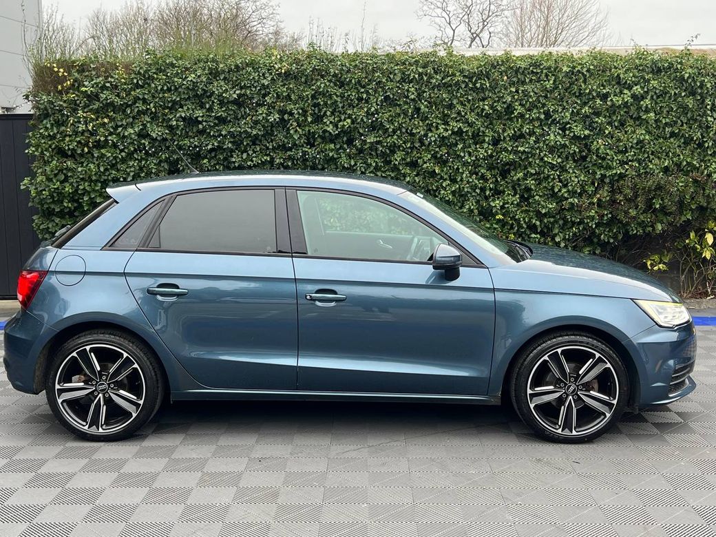 2017 Audi A1