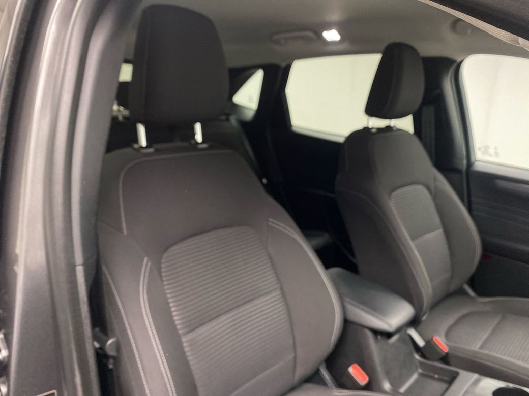 2023 Ford Kuga
