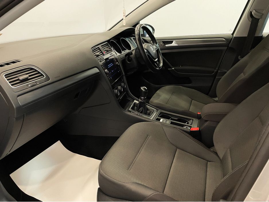 2019 Volkswagen Golf