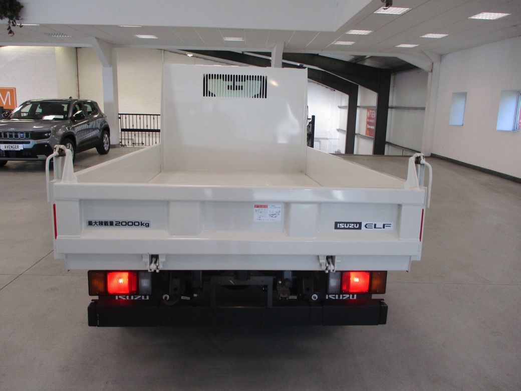 2024 Isuzu NPR