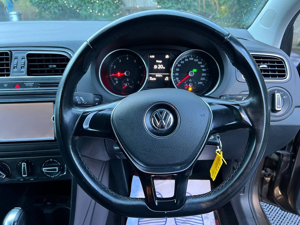 2016 Volkswagen Polo