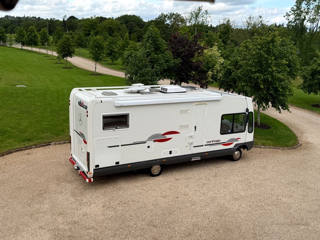 2004 CARTHAGO  M-LINER 52 R.H.D AUTO 