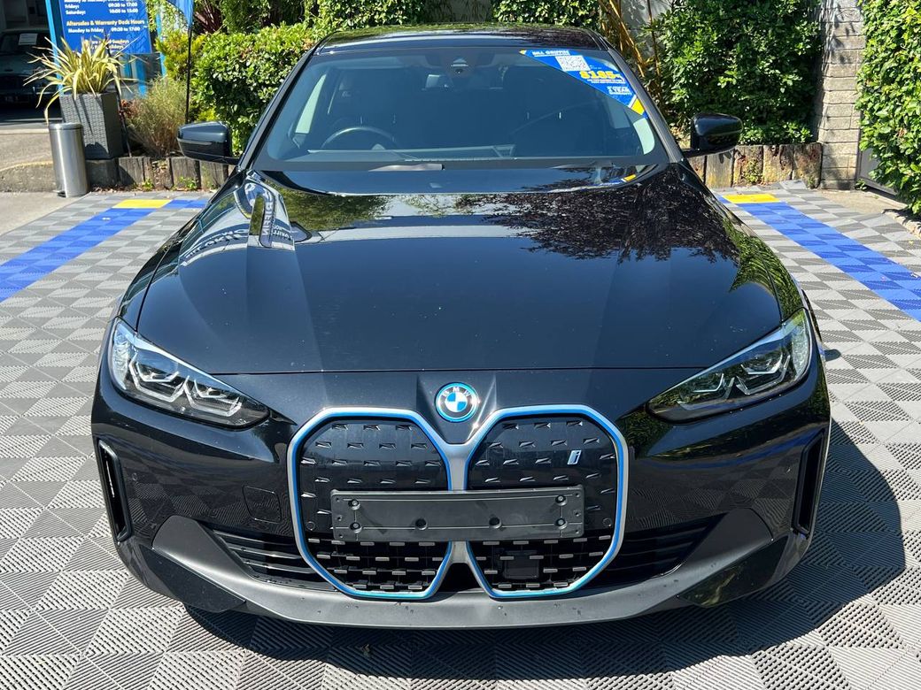 2022 BMW i4