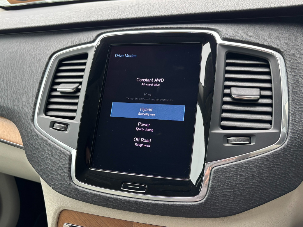 2022 Volvo XC90