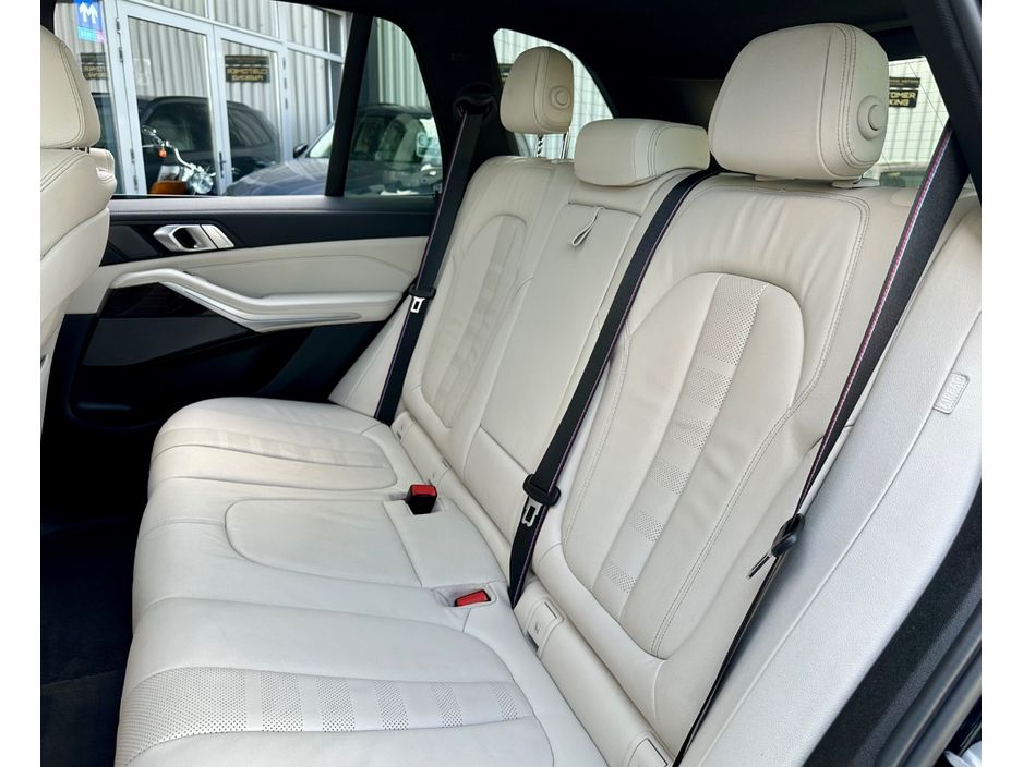 2021 BMW X5