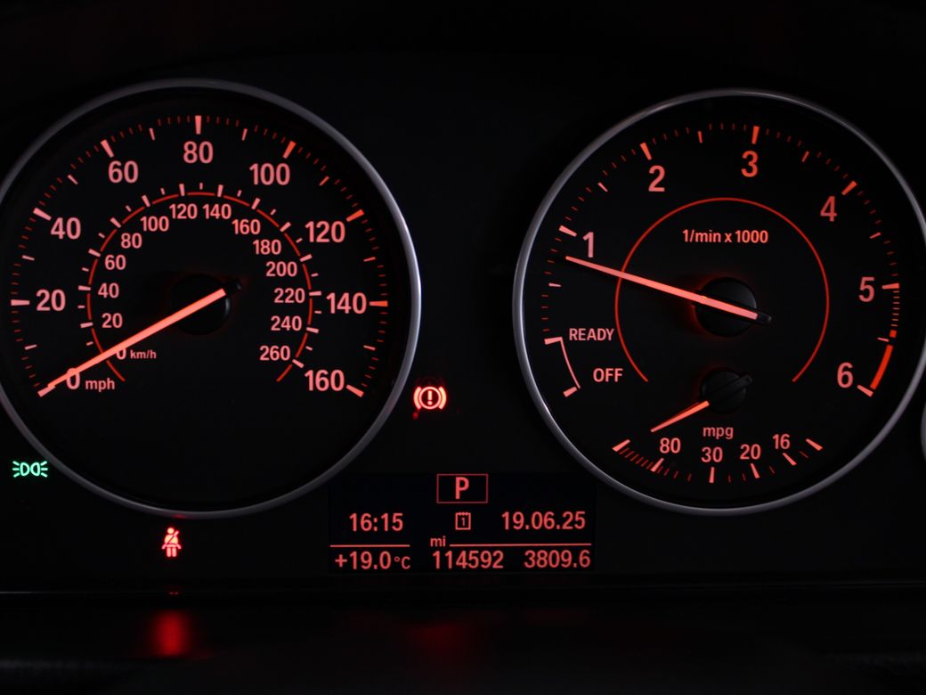 2015 BMW 320