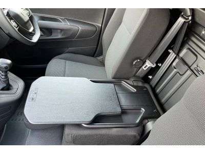 2024 Peugeot Partner