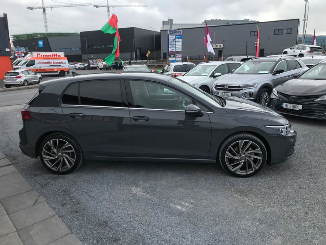 2023 Volkswagen Golf