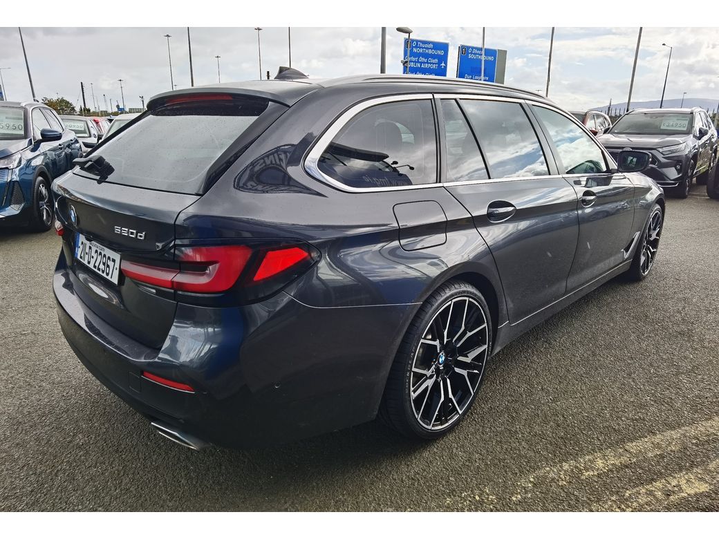 2021 BMW 5 Series