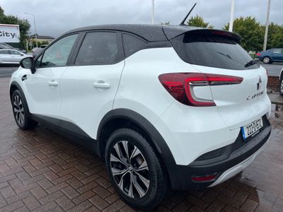2022 Renault Captur