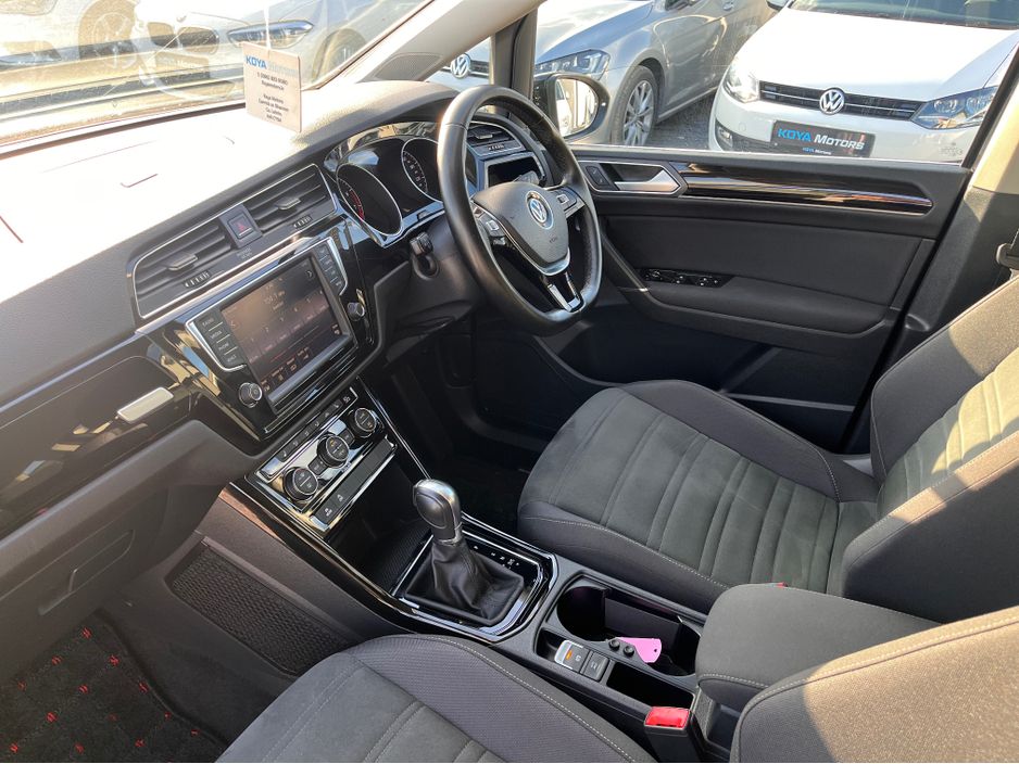 2016 Volkswagen Touran