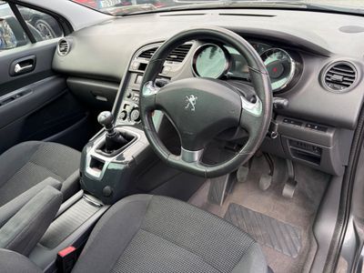 2016 Peugeot 5008