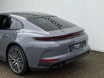 2025 Porsche Panamera