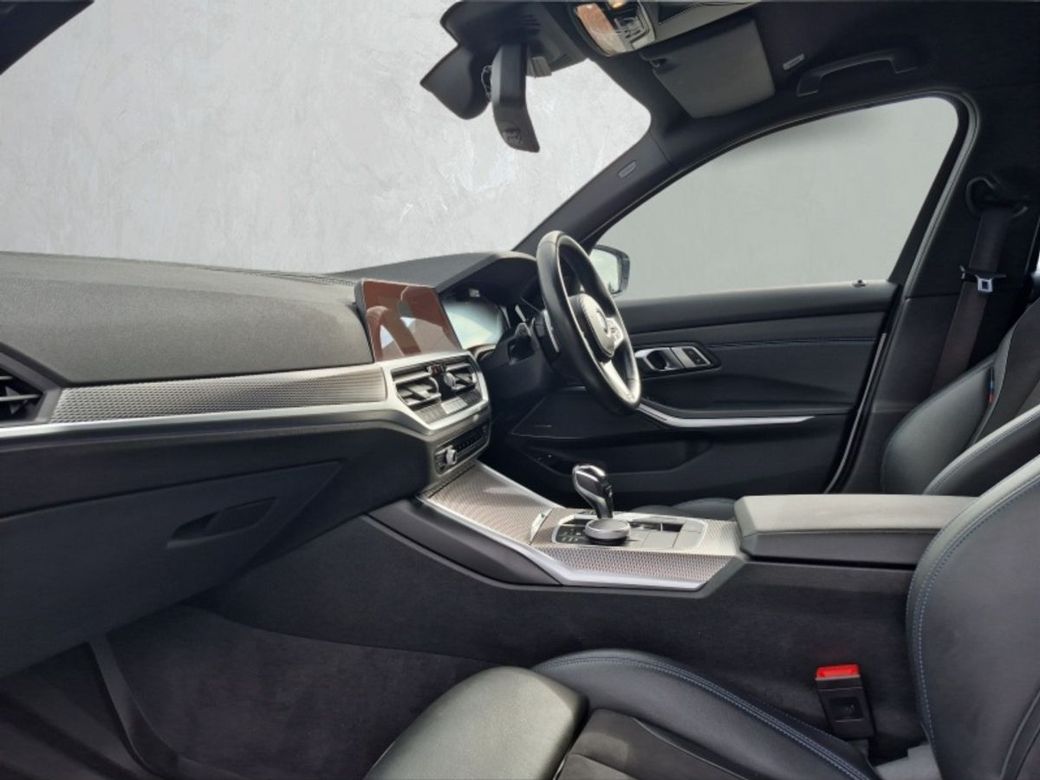 2021 BMW 3 Series