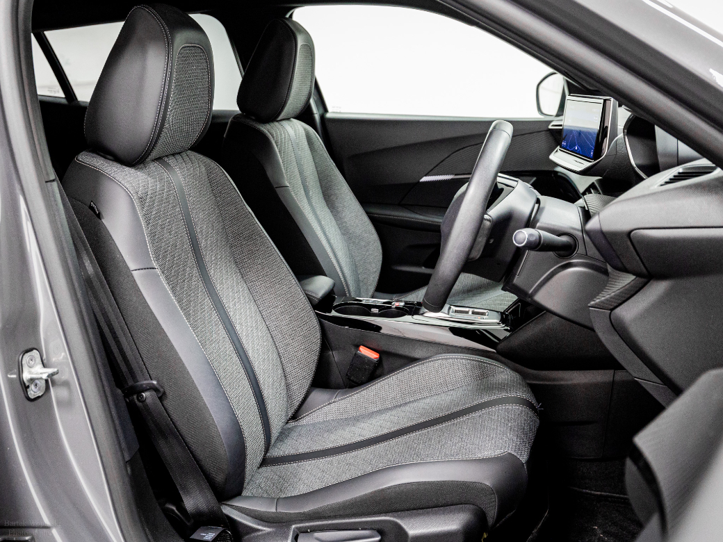 2024 Peugeot 2008