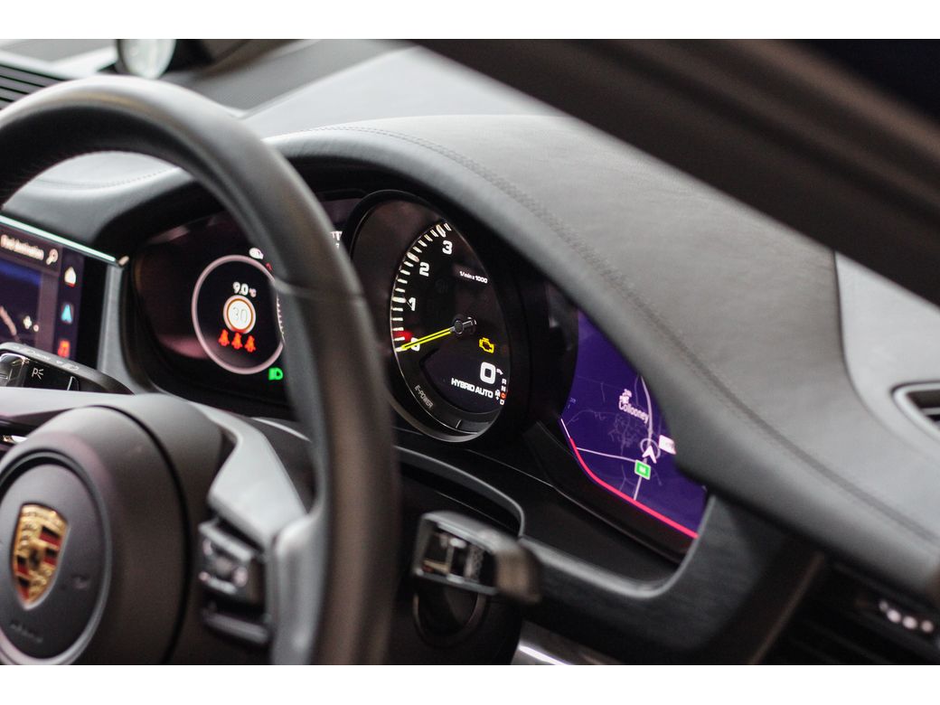 2023 Porsche Panamera