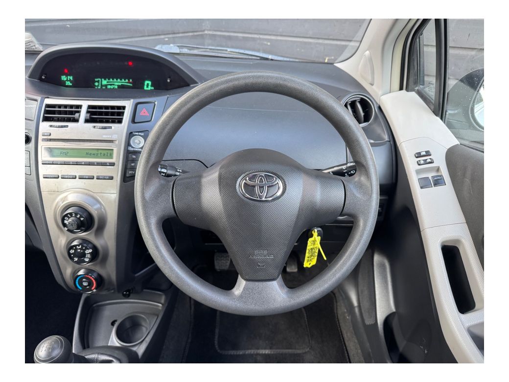 2010 Toyota Yaris