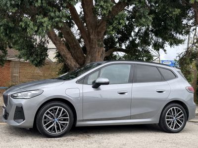 2023 BMW 225