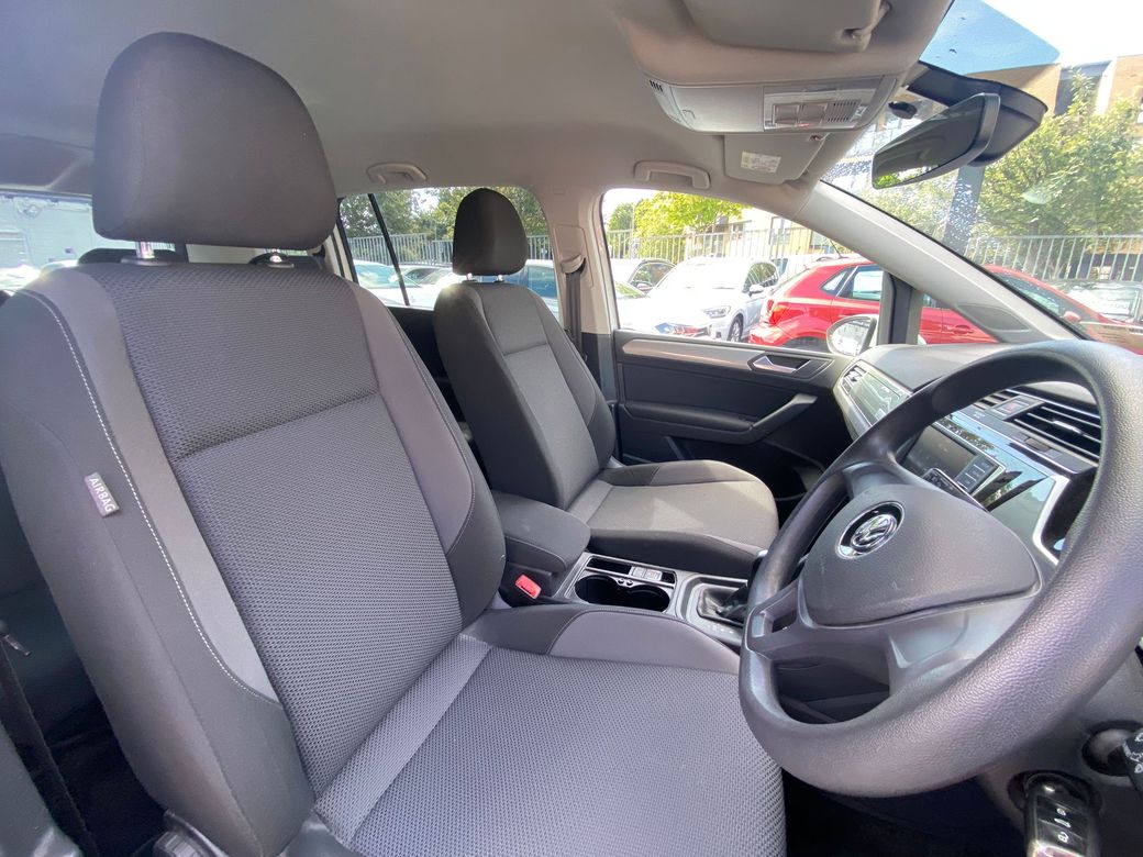 2016 Volkswagen Touran