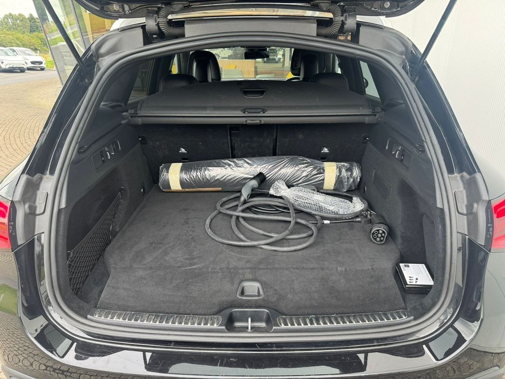 2024 Mercedes-Benz GLC Class