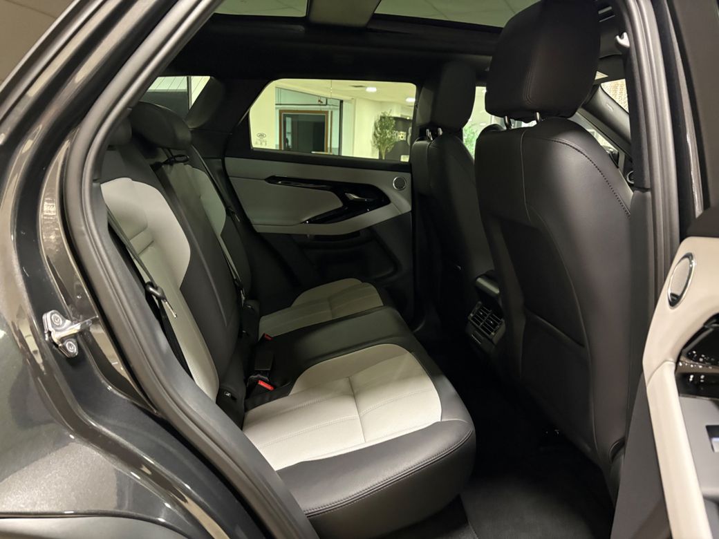 2026 Land Rover Range Rover Evoque