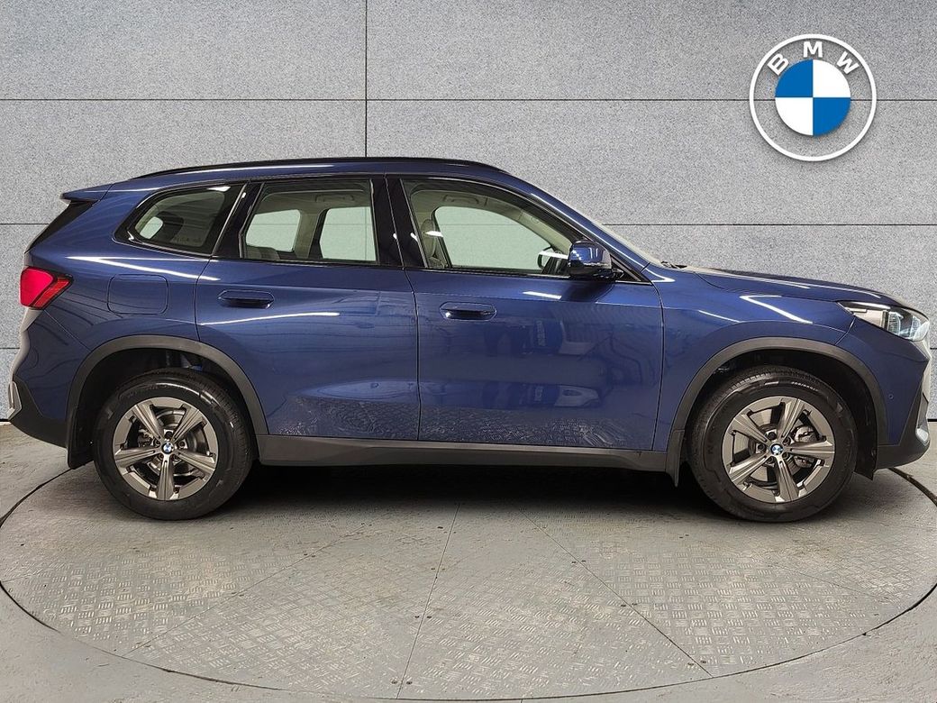 2023 BMW X1