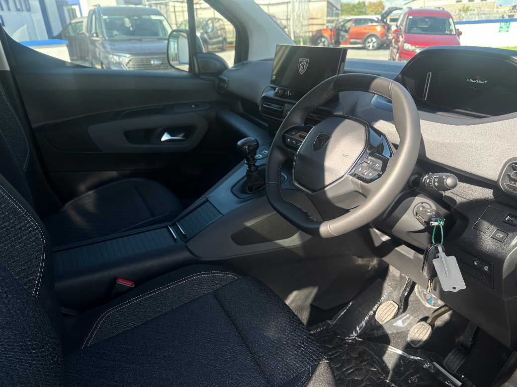 2026 Peugeot Rifter