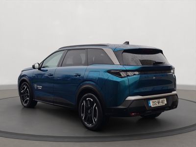 2025 Peugeot 5008