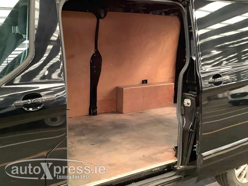 2021 Ford Transit Custom