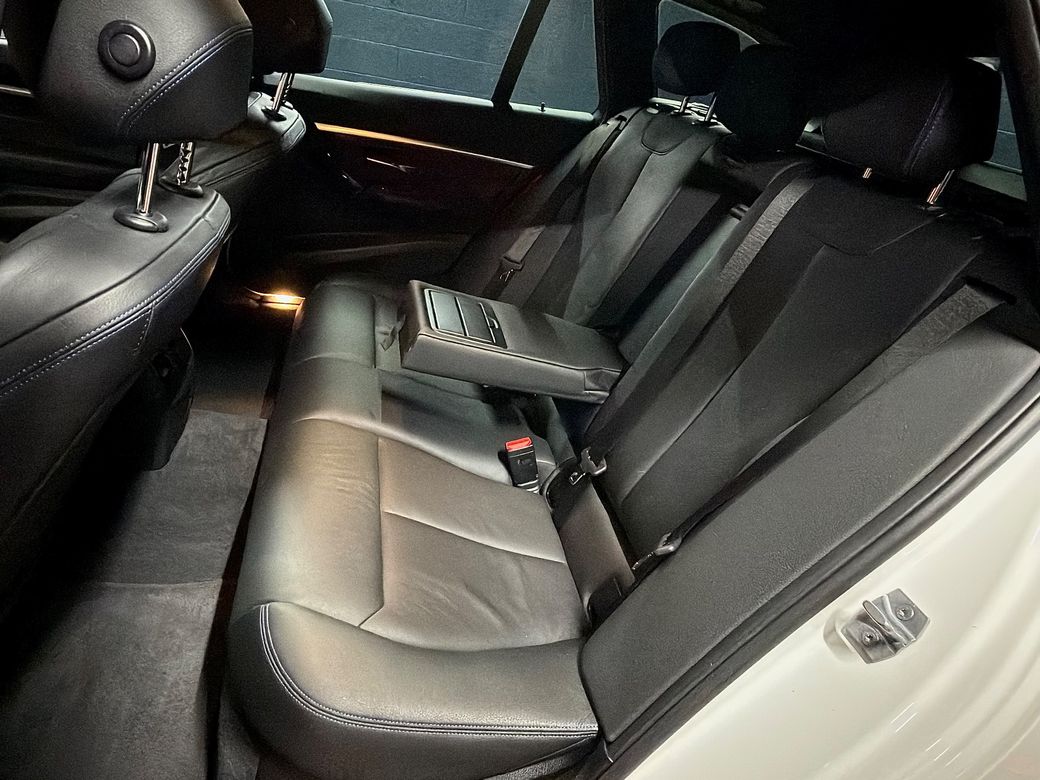 2018 BMW 3 Series