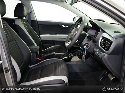 2025 Kia Stonic