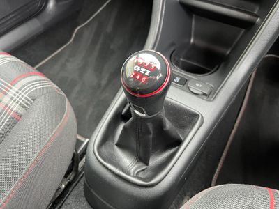 2018 Volkswagen up!