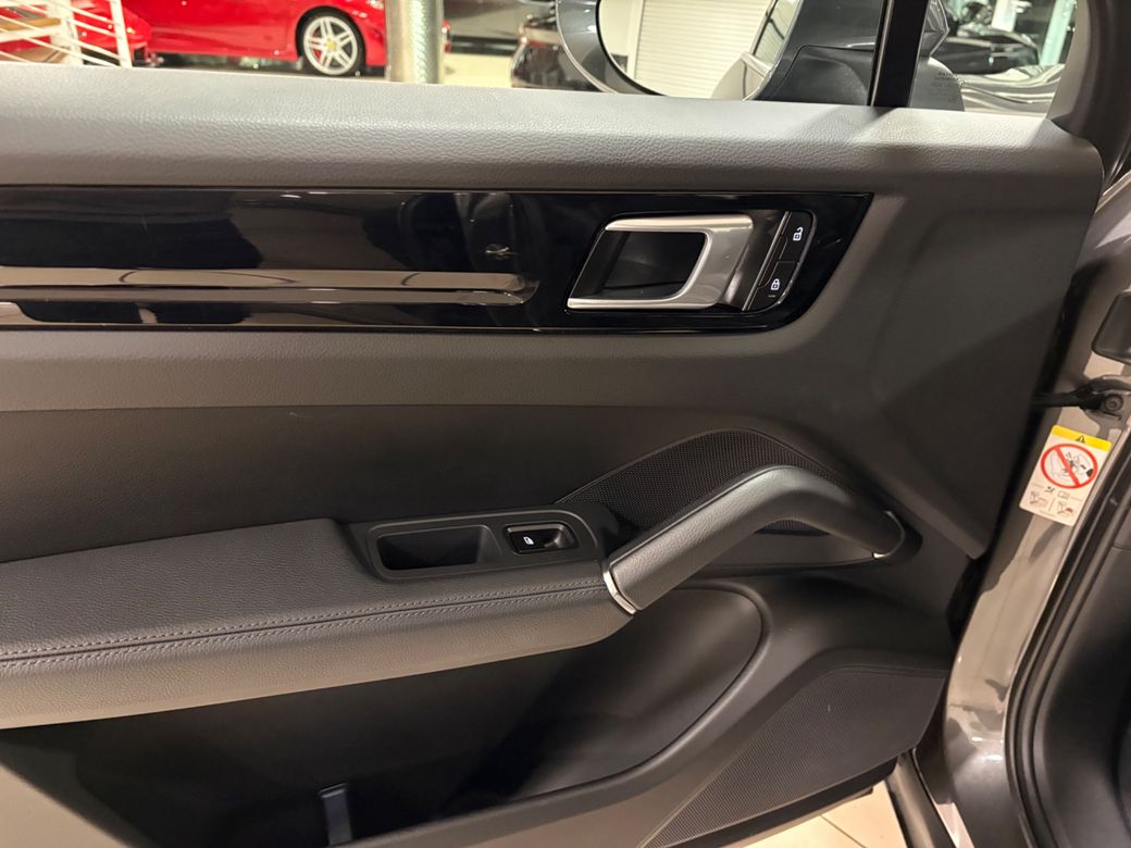 2022 Porsche Cayenne