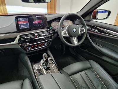 2022 BMW 5 Series