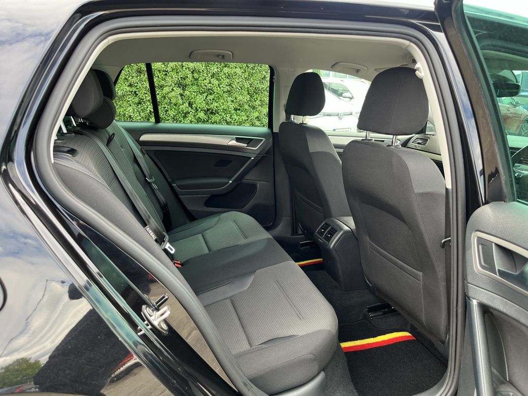 2017 Volkswagen Golf