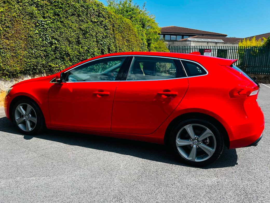 2014 Volvo V40