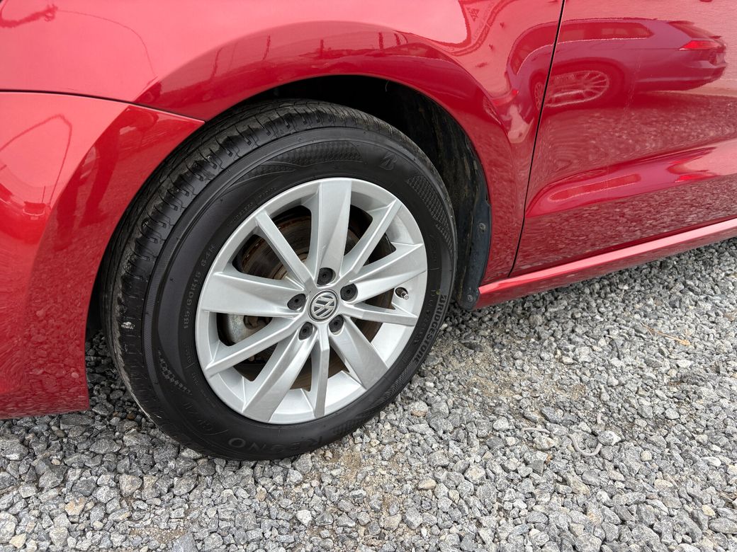 2016 Volkswagen Polo