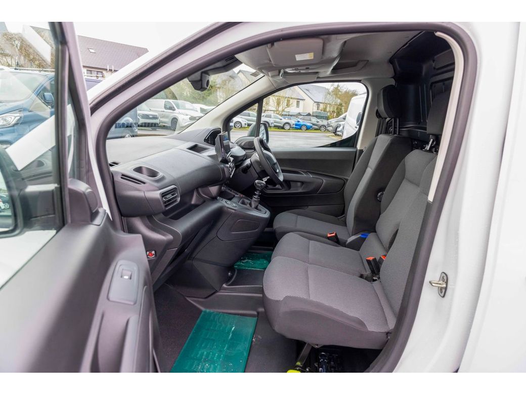 2026 Peugeot Partner