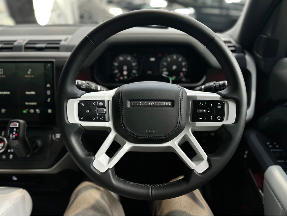 2026 Land Rover Defender