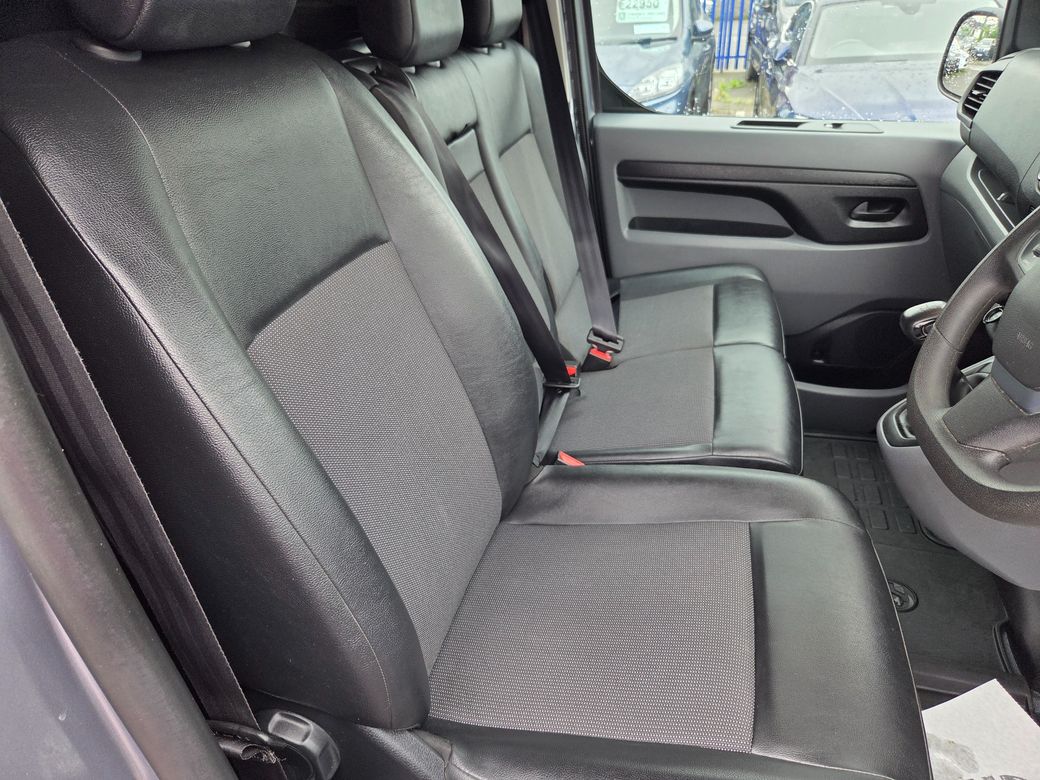 2022 Vauxhall Vivaro