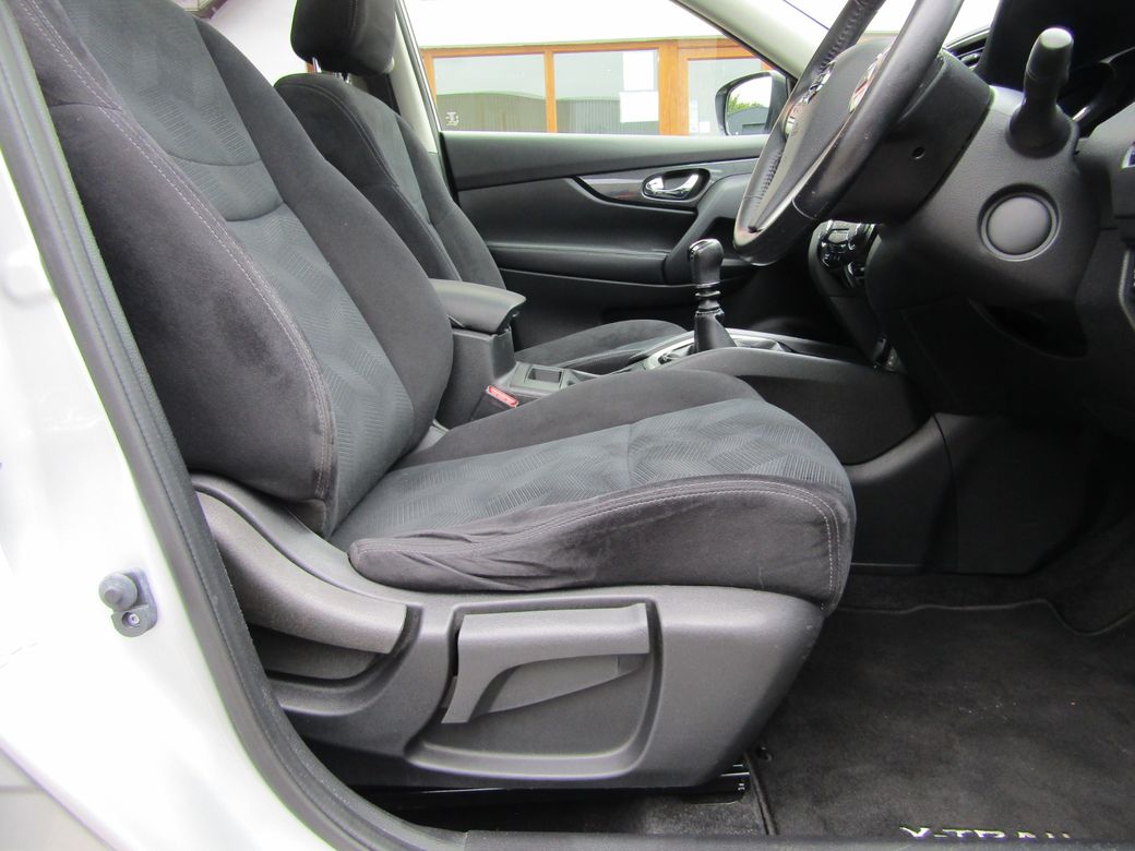 2017 Nissan X-Trail