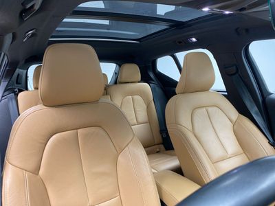 2021 Volvo XC40