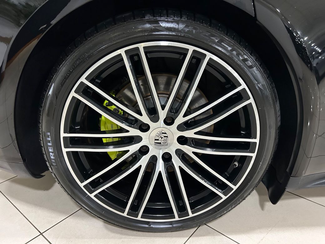 2018 Porsche Panamera